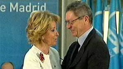 El CIS apunta la mayoría absoluta al PP en Comunidad y Ayuntamiento de Madrid