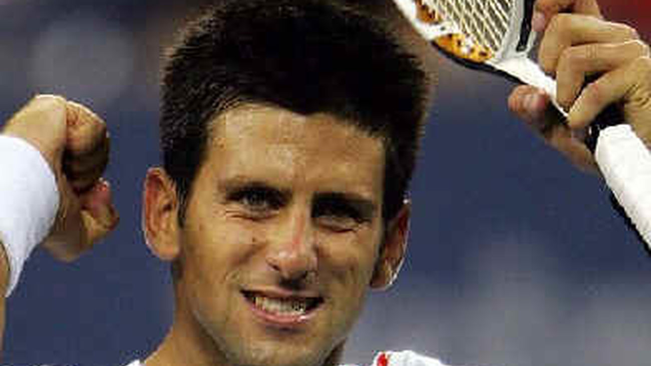 Djokovic vence a Nadal en la final y rompe su racha en tierra