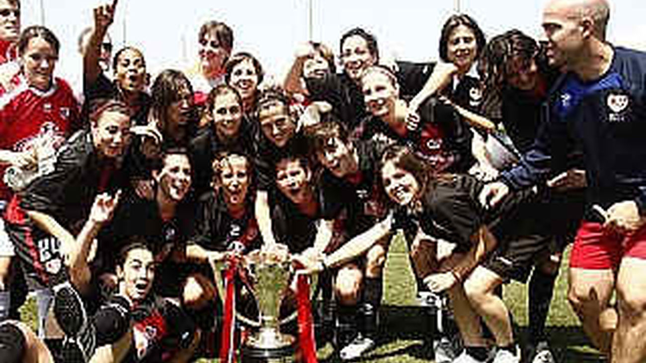 El Rayo,  campeón de la  Superliga femenina por  tercera vez consecutiva