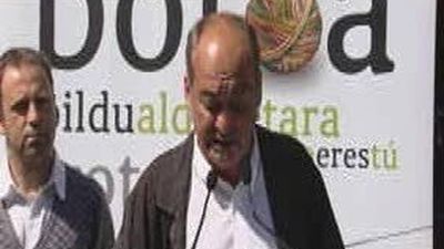 Bildu prepara un recurso por injurias tras el cartel exhibido por un etarra