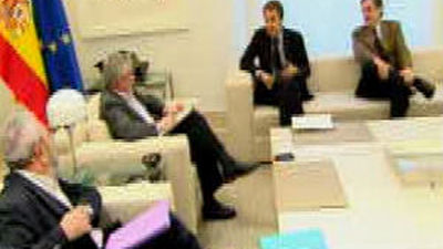 Zapatero se reúne este jueves con Toxo, Méndez y  Rosell para impulsar la negociación colectiva