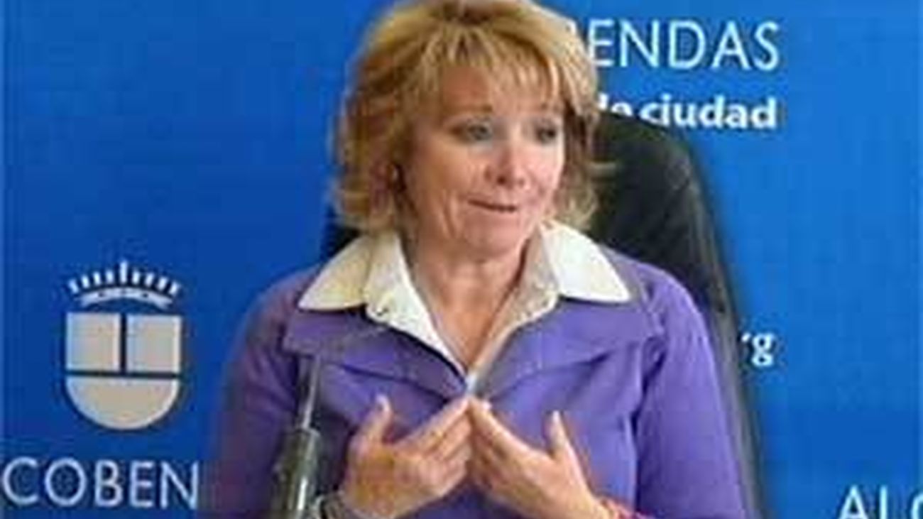 Aguirre ofrece "todos los medios de la Comunidad de Madrid para ayudar a Lorca"