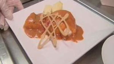 Merluza en salsa de carabineros