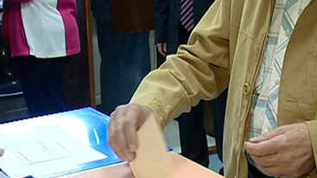 Abren las urnas para más de 35,3 millones de personas