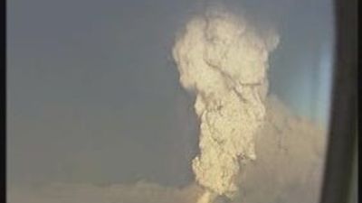 Las cenizas del volcán islandes en erupción podrían llegar a España el jueves