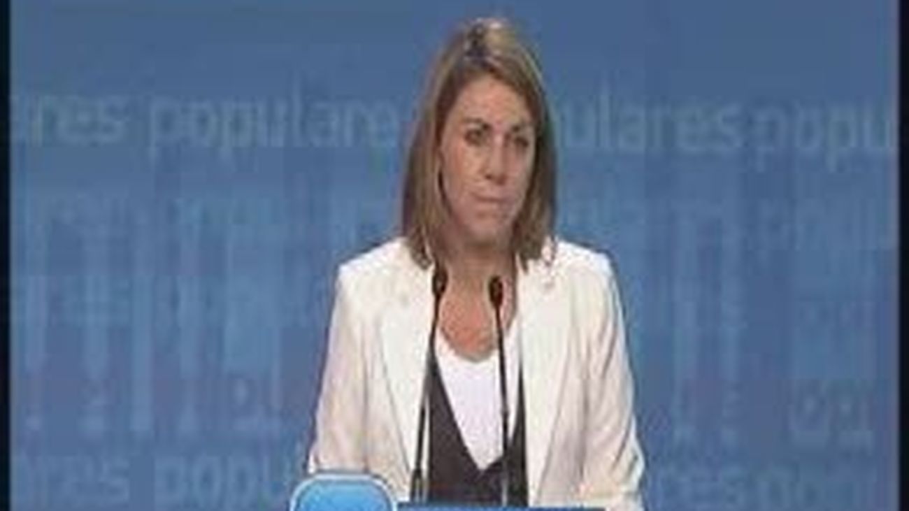 Cospedal: Zapatero debe plantearse que España no puede perder un año más