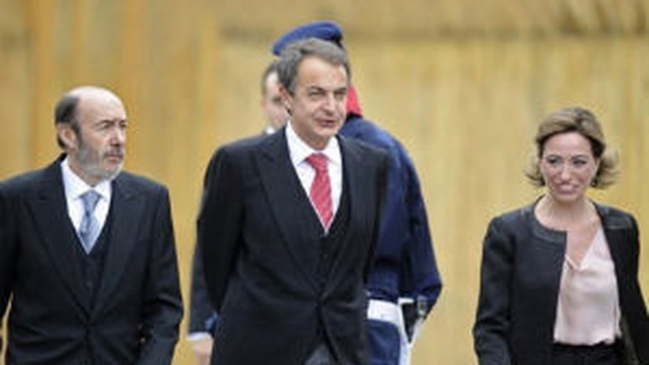 Varios dirigentes del PSOE presionan para que sólo haya un candidato y se eviten las primarias