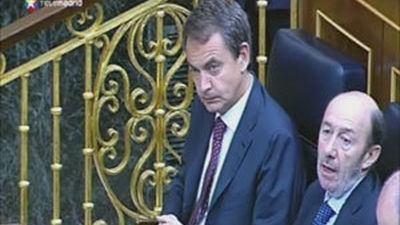 Zapatero no cede: Vamos a ir a un proceso de primarias, que es lo saludable
