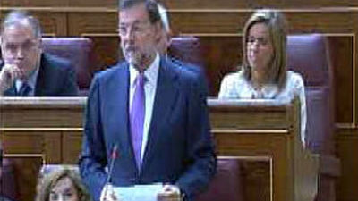 Zapatero cree que la confianza en él "no ha cambiado" y Rajoy le pide pensar en el "interés general"