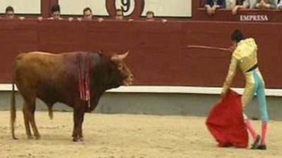 Ovación y silencios con los novillos de Montealto