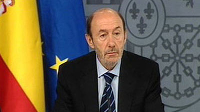 Zapatero propone a Rubalcaba como su candidato para las primarias