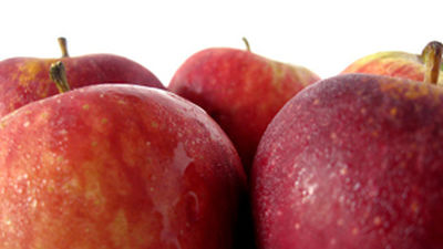 Alcobendas intercambia hoy cigarrillos por fruta