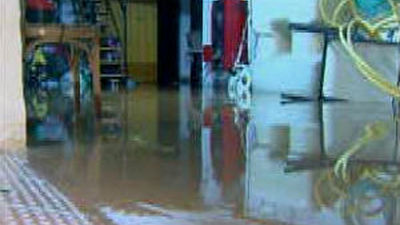 Los bomberos realizan más de 200 intervenciones en Madrid a causa de la tormenta