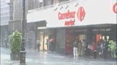 Impresionante granizada en pleno centro de Valladolid