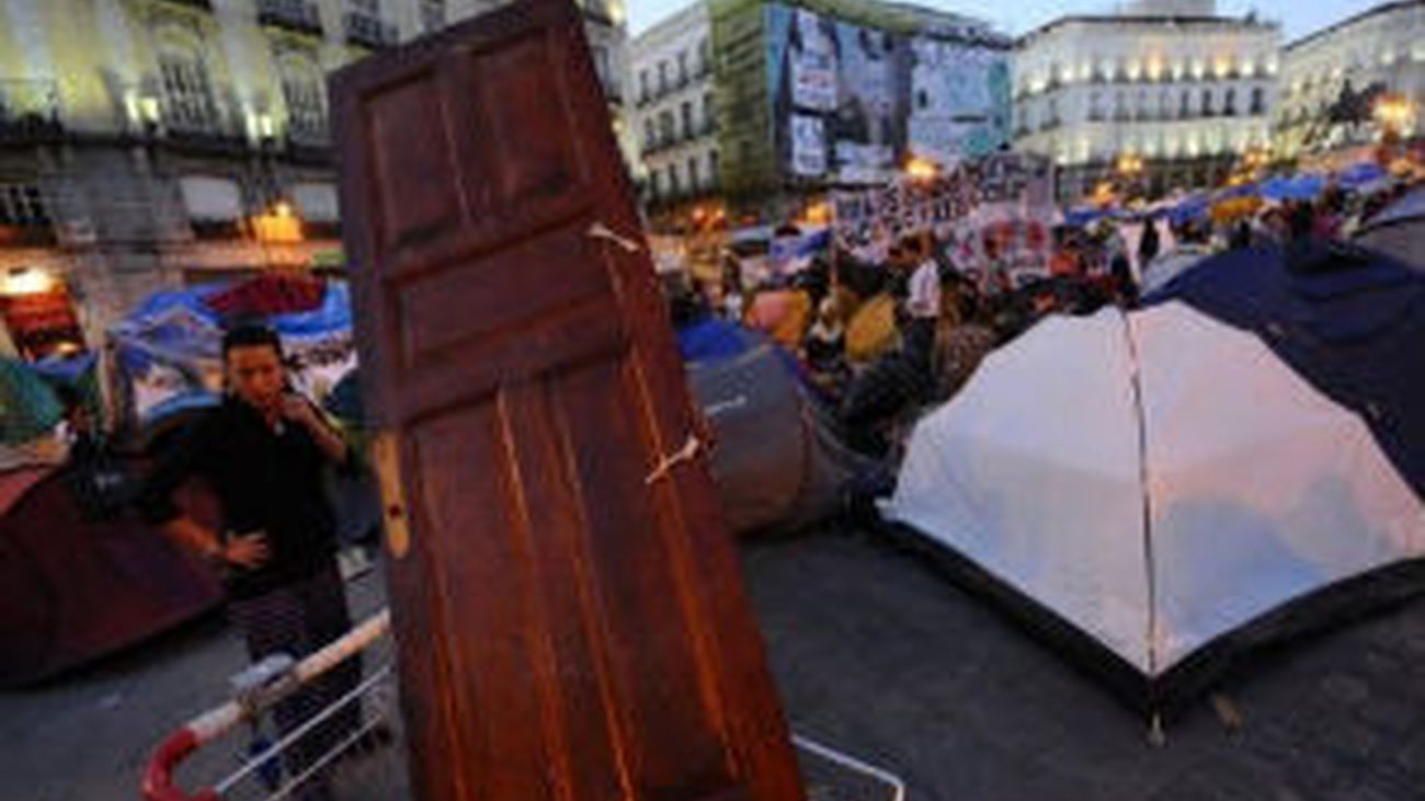 Los comerciantes dan un ultimátum a Carrión para resolver  la ocupación de Sol