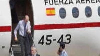 Rubalcaba acude en un Falcon a un acto del PSOE en Sevilla