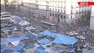 Los sindicatos policiales advierten de que entre los acampados en Sol hay unas 50 personas fichadas