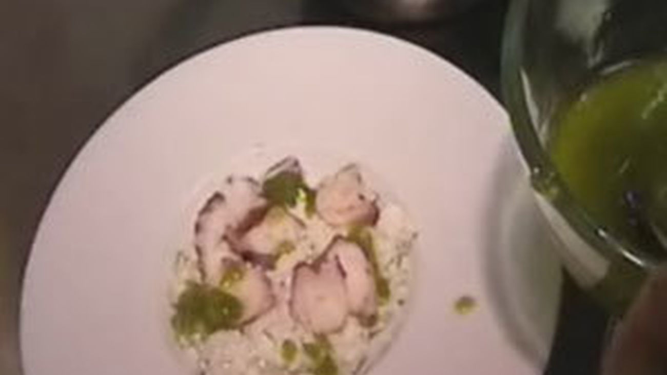 Receta de rissoto de almejas con txacolí