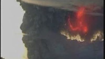 Erupción de un volcán en el sur de Chile