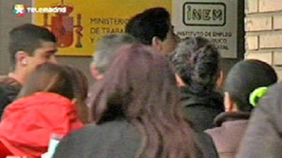 CIS: La preocupación por el paro y los políticos alcanzan nuevos récords en España