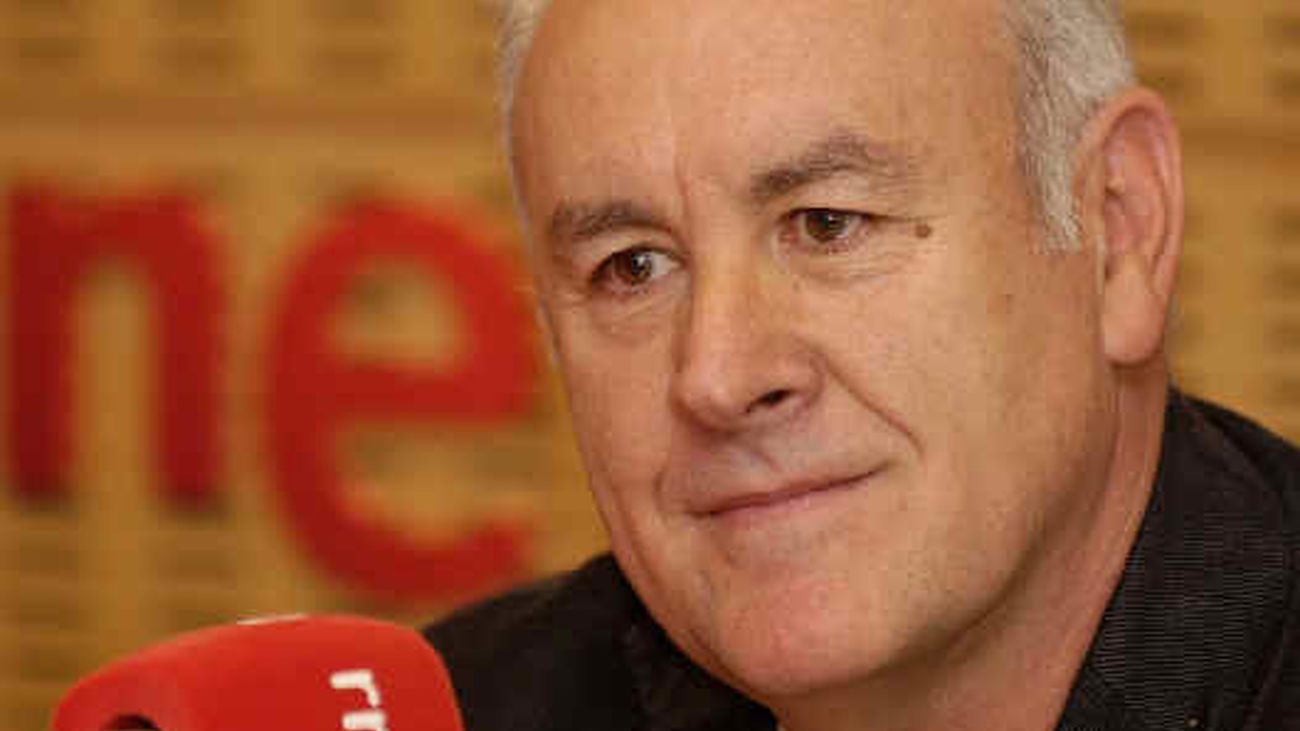 Cayo Lara denuncia 15 casos de pactos PP-PSOE que han perjudicado a IU