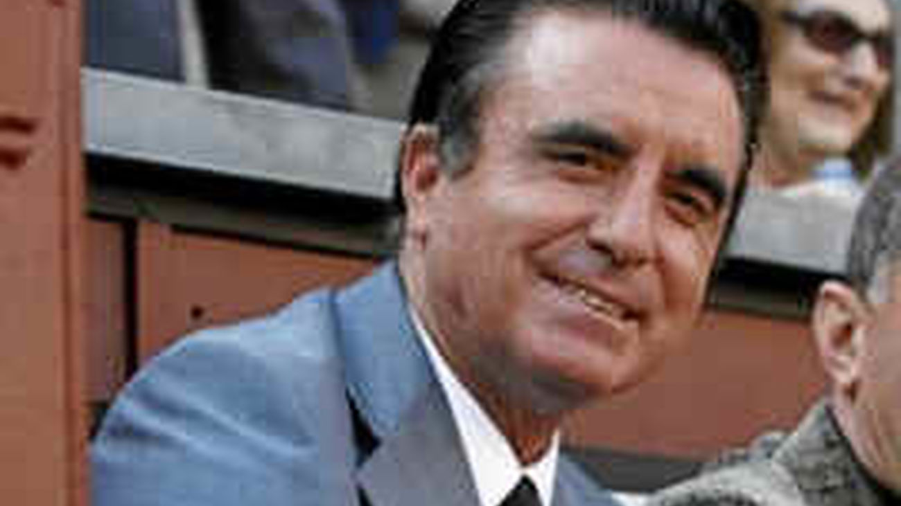 Ortega Cano, sin fiebre y a la espera de la operación del tobillo