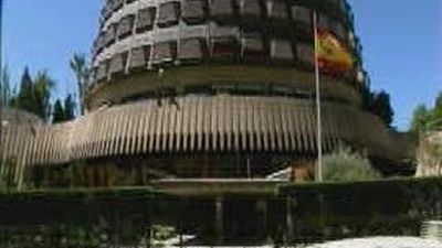 Bono da de plazo al PSOE y al PP hasta el 30 de junio para renovar el Constitucional