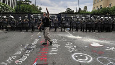 Grecia paralizada por una nueva huelga general contra las medidas de ahorro