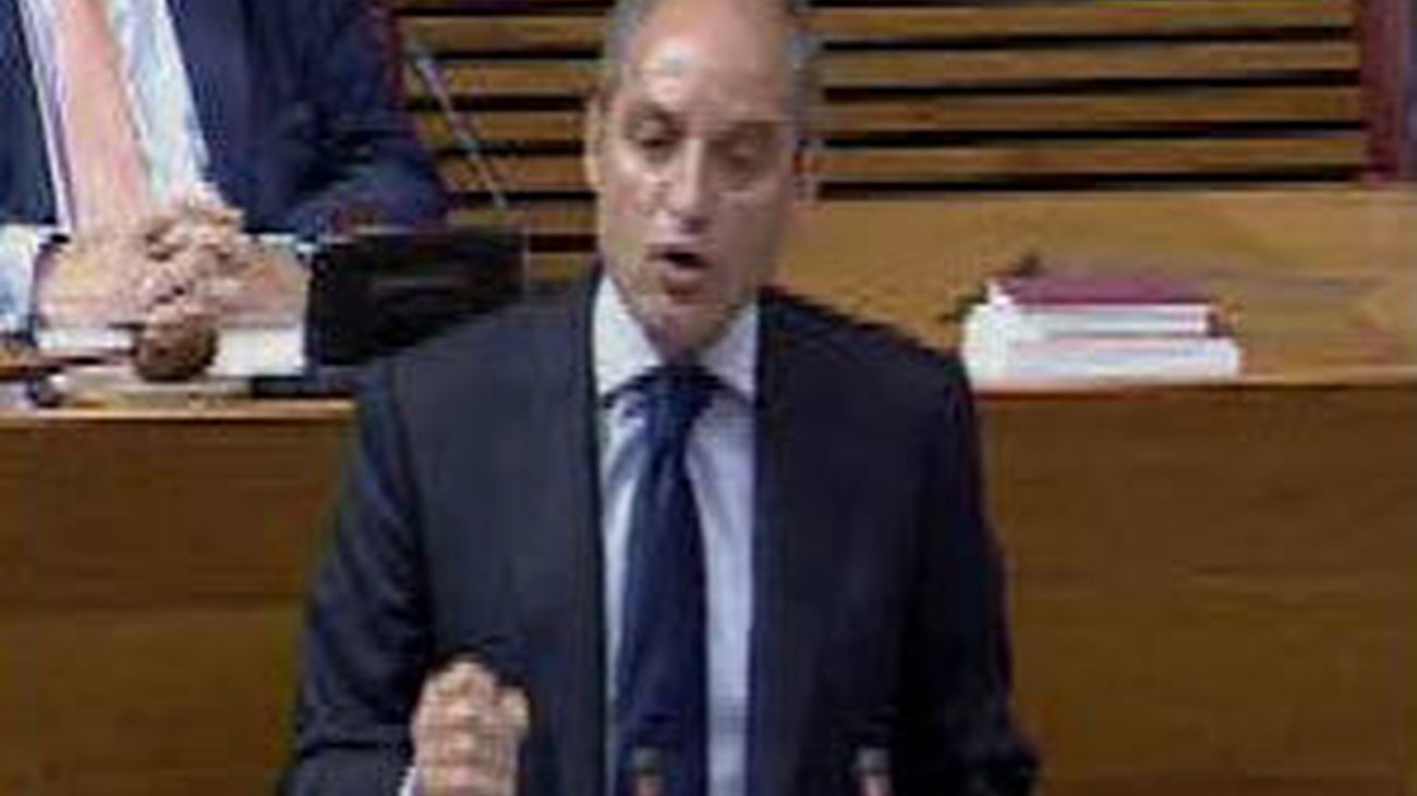 Camps, reelegido presidente de la Generalitat valenciana  por tercer mandato consecutivo