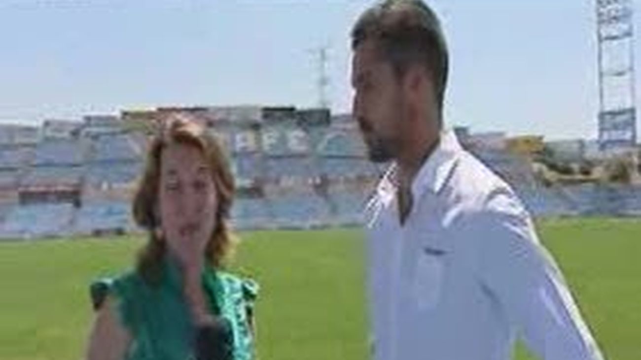 El Getafe presenta a Miguel Ángel Moyá