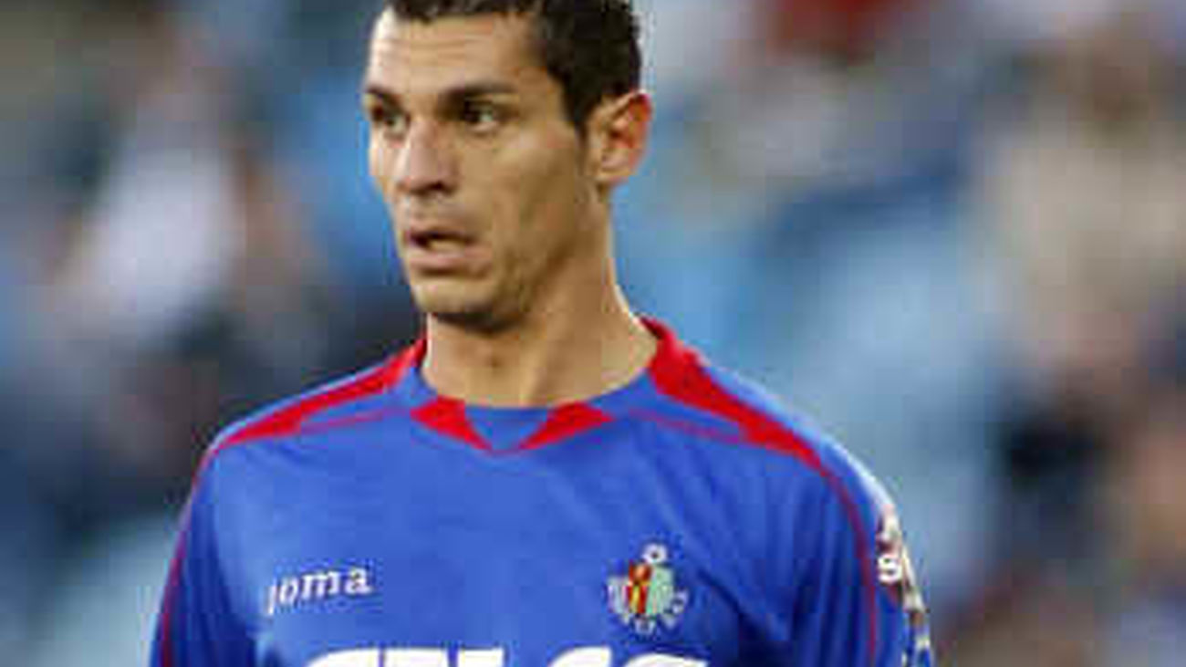 El Getafe renueva a Casquero por una temporada más como mínimo