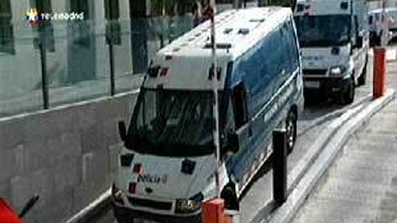 Pasan a disposición judicial los cinco detenidos en los incidentes ante el Parlamento catalán