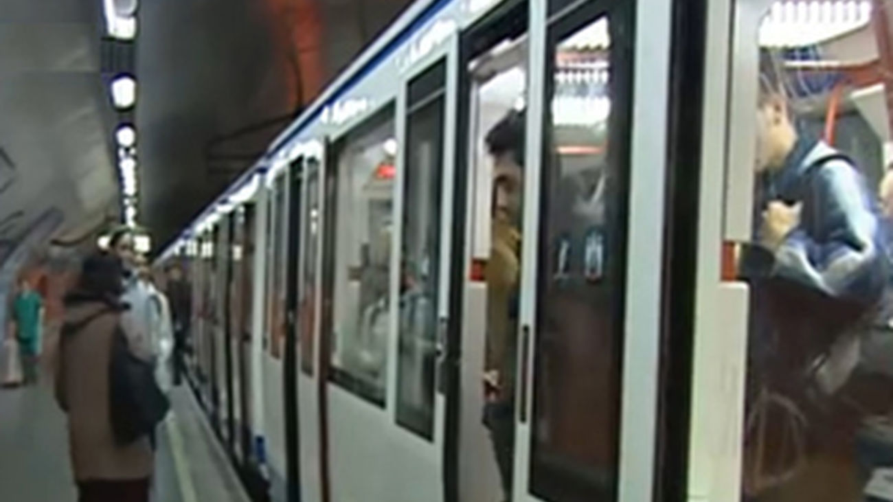 Los trabajadores de Metro se reúnen este lunes para ratificar los paros de 24 horas