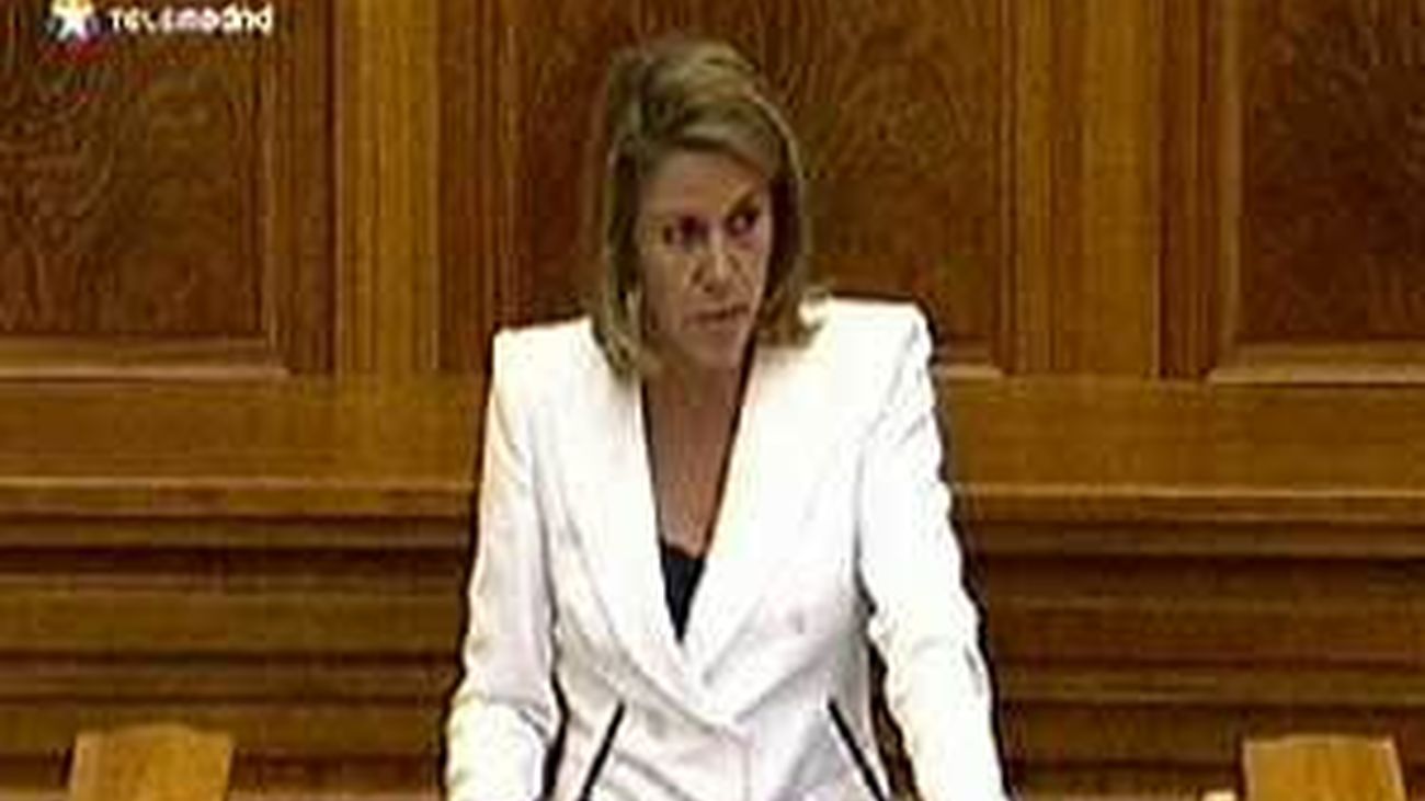 Cospedal, investida como primera presidenta de la Junta de Castilla-La Mancha