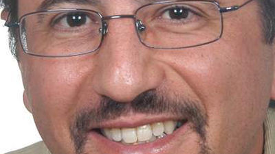 Twitter y sus 140 caracteres, desentrañados en un libro