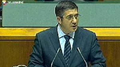 Patxi López afirma ahora que no tolerará que Bildu signifique "cobertura al terrorismo y a la violencia"