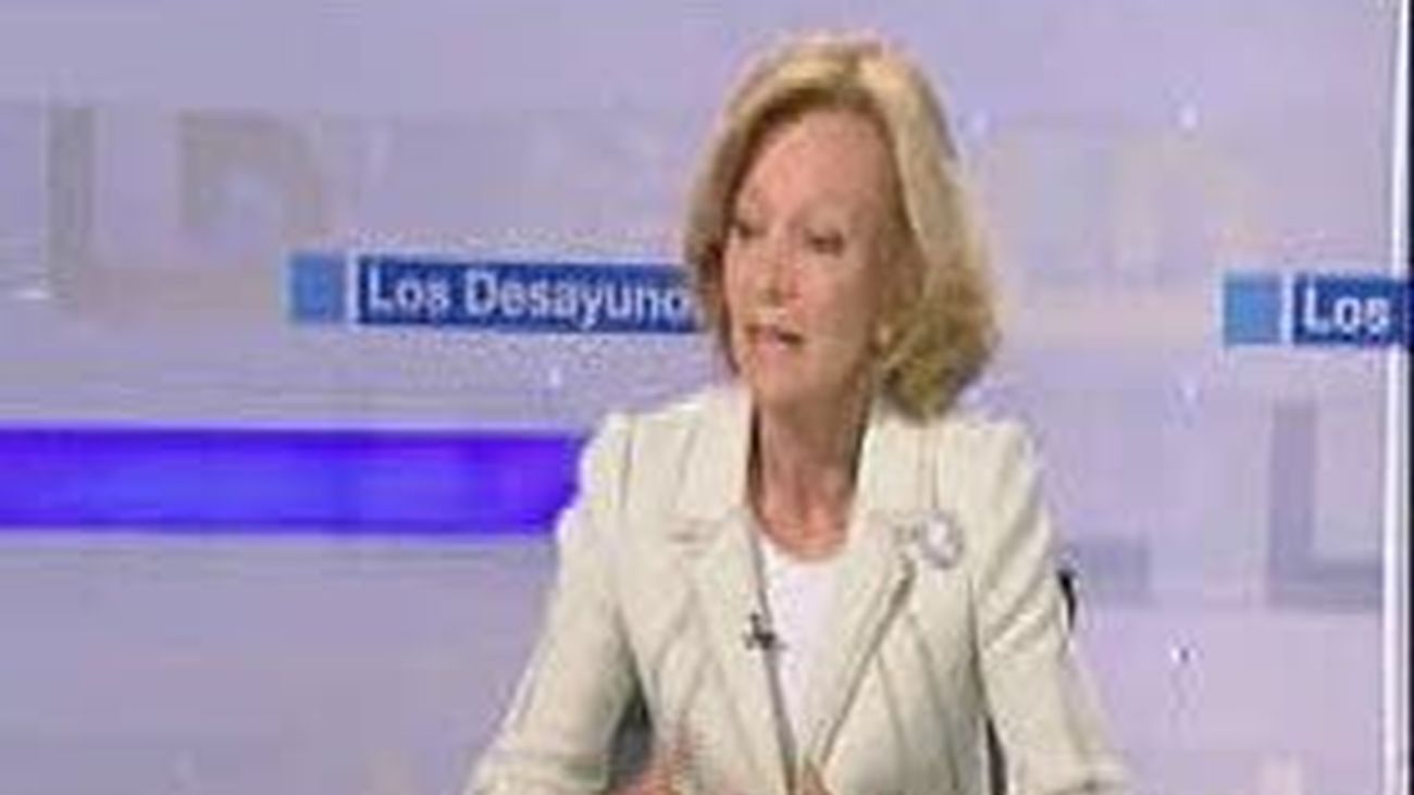 Salgado aplaza,"de momento" un año, el fondo para despidos