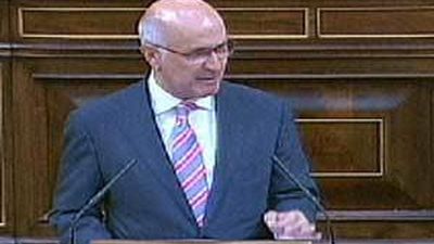 Durán propone un pacto de "fin de legislatura" con elecciones para otoño