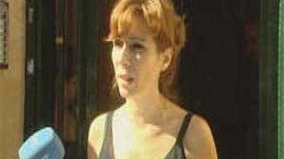 La inquilina de Vallecas ayudada por algunos indignados ha dejado el piso