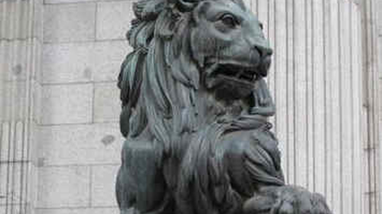 Acuerdo en el Congreso para unificar los colegios de economistas y titulares mercantiles