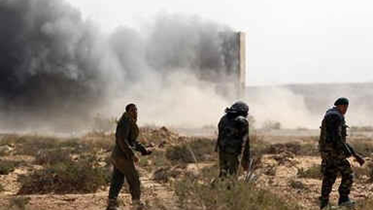 Los rebeldes ofrecieron a Gadafi entregar el poder y permanecer en Libia