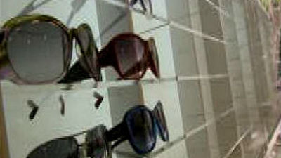 Una óptica de Príncipe de Vergara ha sufrido dos alunizajes en 48 horas