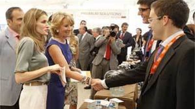 Doña Letizia anima a los jóvenes emprendedores:  "El fracaso es la antesala del éxito"