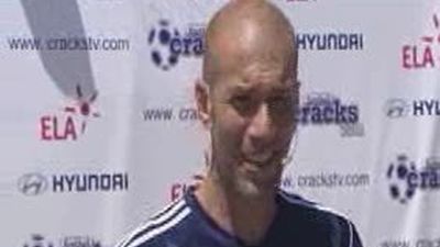 Zidane es el nuevo director de fútbol del primer equipo