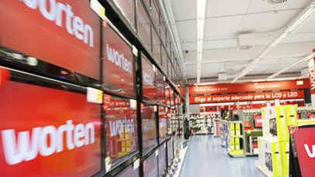 Worten abre cuatro de las tiendas adquiridas a PC City