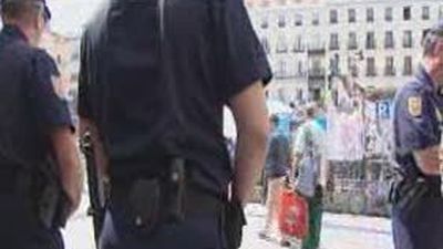 Los sindicatos policiales piden unas directrices claras para que puedan aplicar la Ley