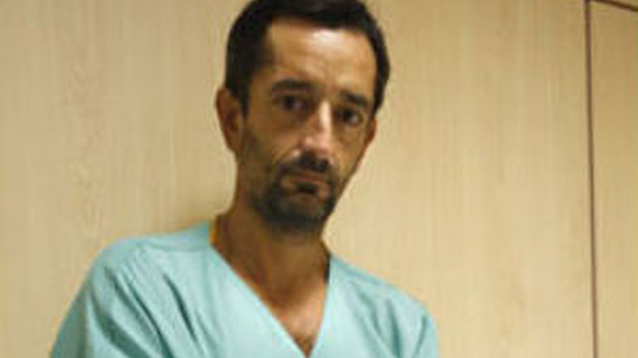 Cavadas realiza el primer trasplante de dos piernas del mundo en Valencia