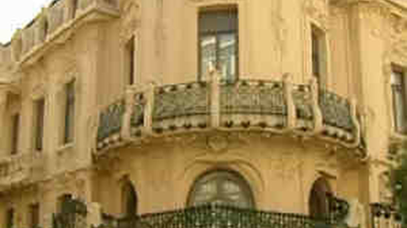 Fachada del edificio de la SGAE