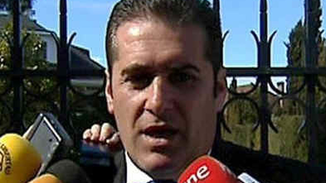 Sandoval: "Por el bien del Rayo vamos a empezar"