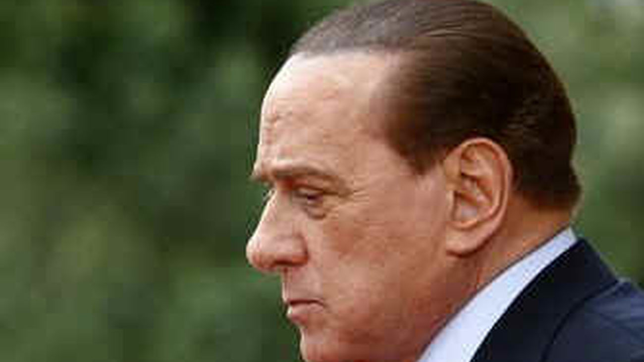 Berlusconi se cae en la ducha y sufre un pequeño traumatismo craneoencefálico